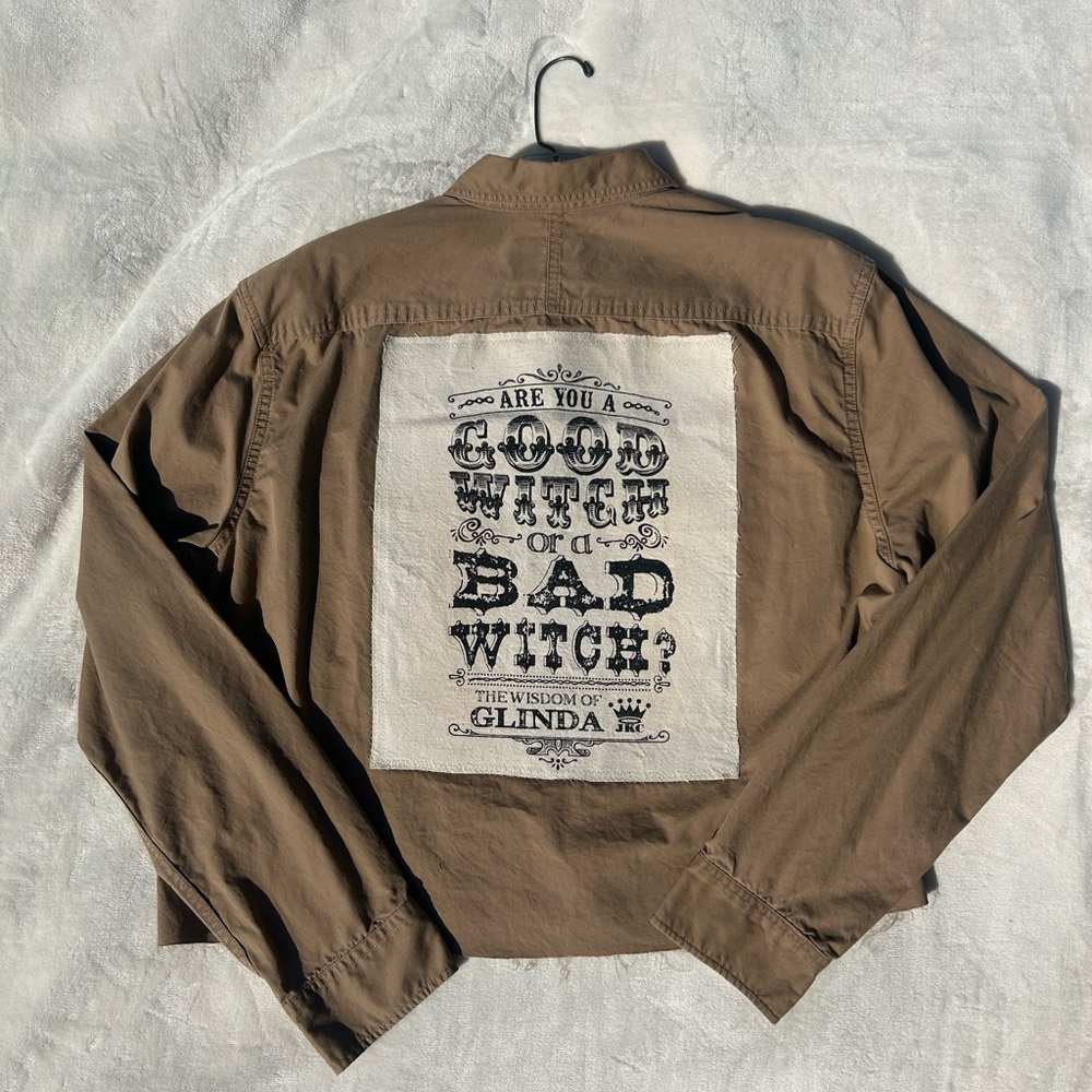 Are You a Good Witch or a Bad Witch? Refashioned Cropped Shirt Glinda Quote L